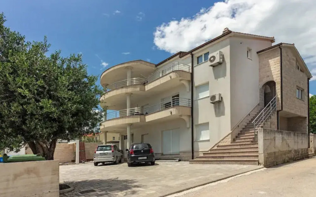 Modern Apartments With Private Balcony Kaštel Novi