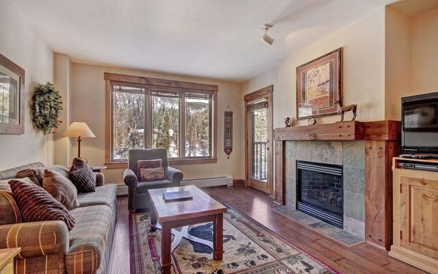 8858 The Springs 1 Bedroom Condo by RedAwning