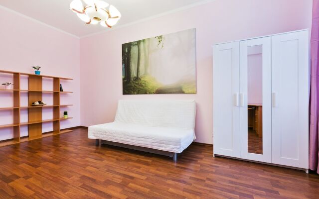 Apartment Nice Mayakovskaya