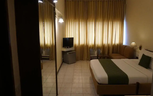 Hotel Poonja International