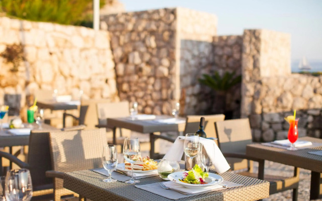 Dubrovnik Palace