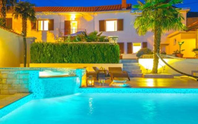 Villa In Verde