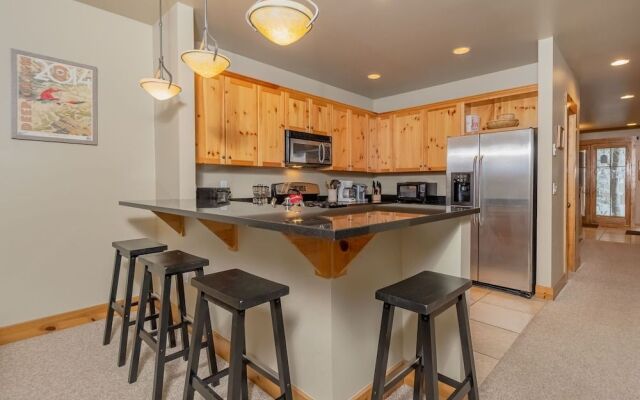 Glamping on The Mountain