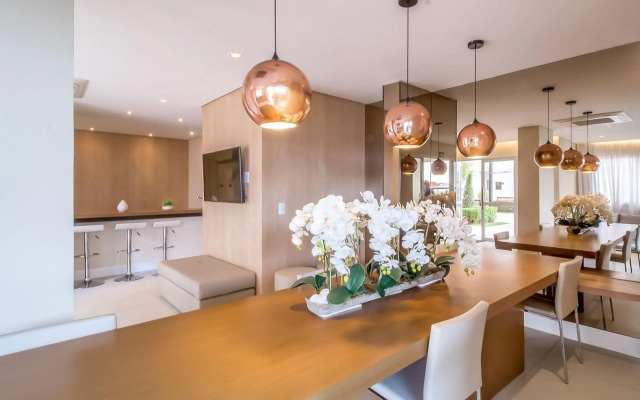 Apê iluminado e com vista alta no Brás