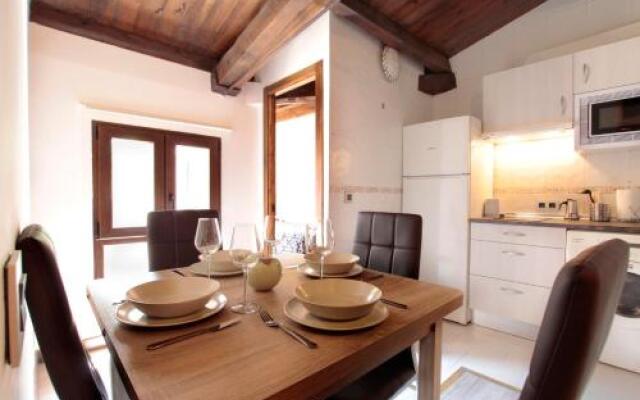 Apartamentos Alcantara
