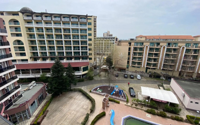 Private Cozy Studio Admiral Plaza C52