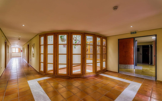 Hotel Jardines de la Santa