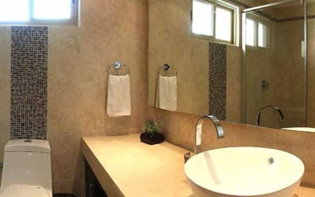 Bello Village 2 Bedroom Penthouse sleeps 5