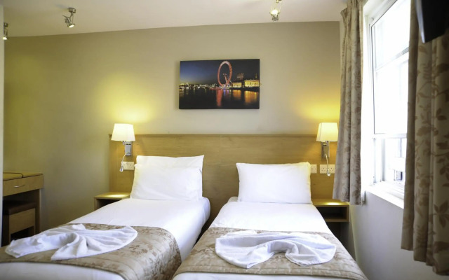 Kings Cross Inn Hotel
