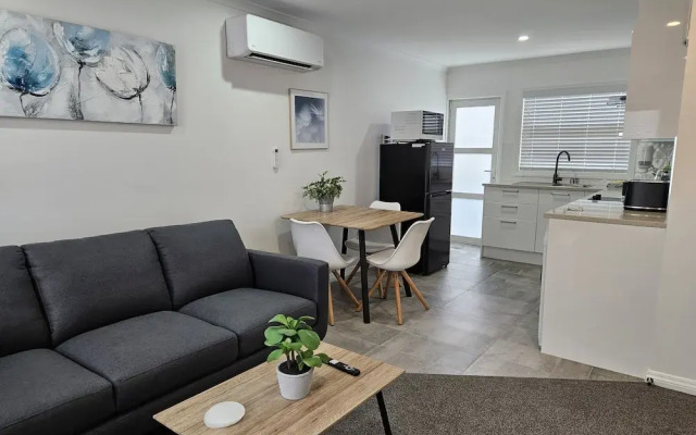 Redwood Apartments