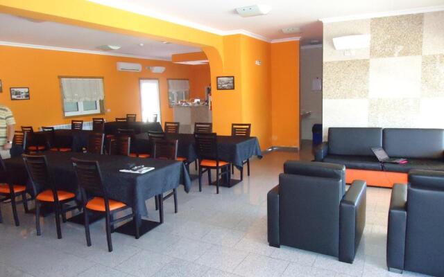 Hotel Encostas De Nantes