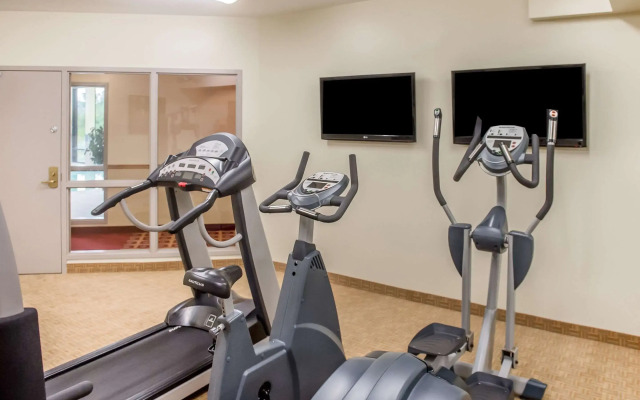 Quality Inn & Suites