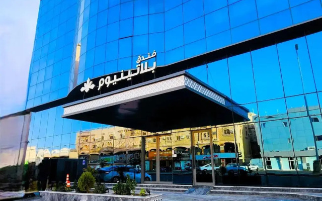 Platinum Hotel
