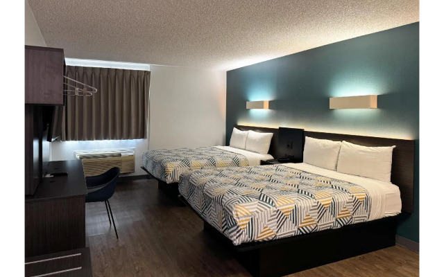 Motel 6 Carson, CA