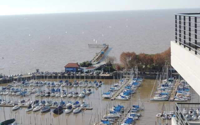 Star Tower Olivos
