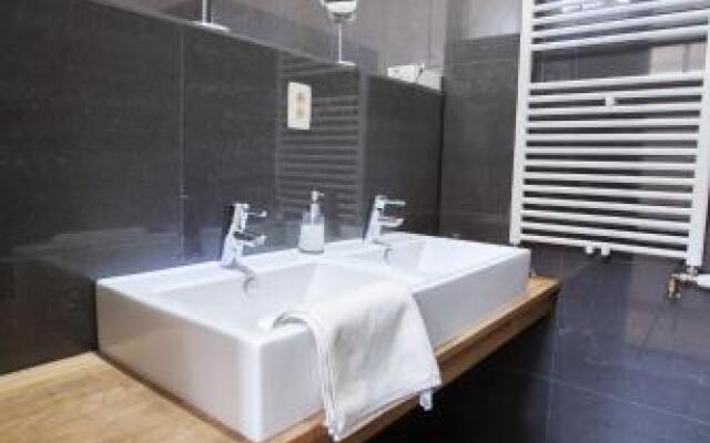 Helmers | Artfulstay