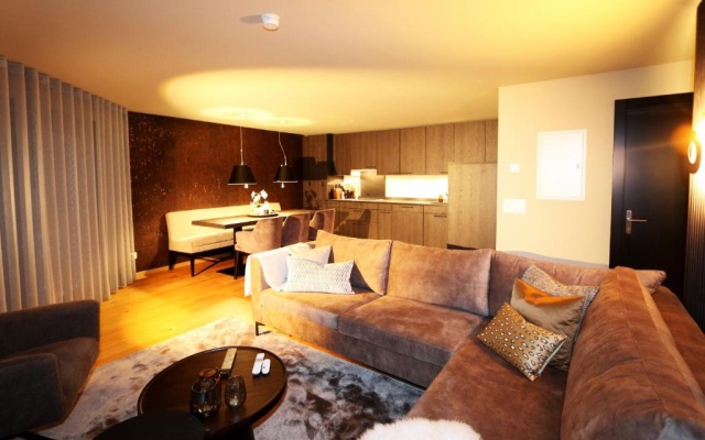 Hollywood 1 - A luxury, comfortable and spacious apartment located directly on the slopes! – Guest Rooms – Saas-Fee