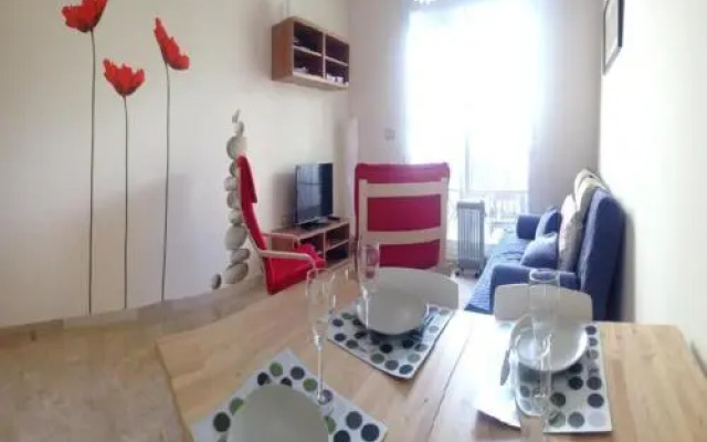 2010-Superb apt 2 bedrooms in complex with pool