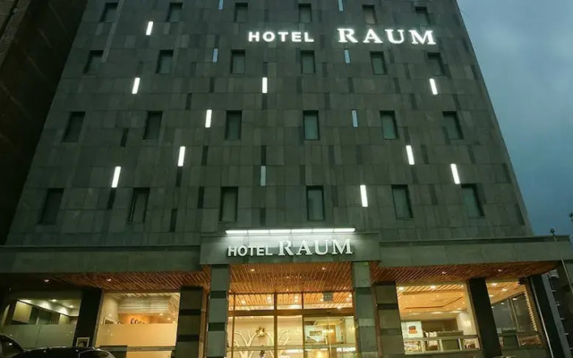 Hotel Raum Jeju