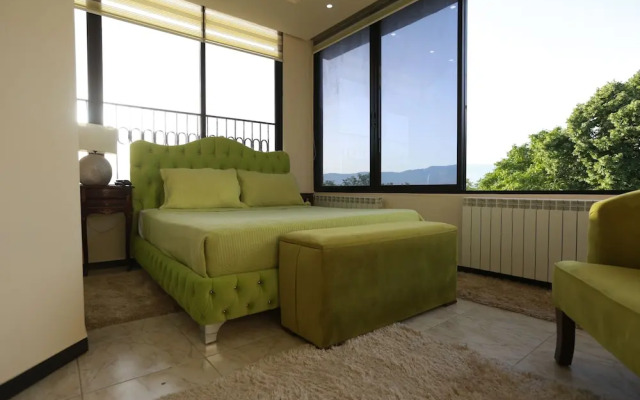 Hotel and Restaurant Shallalat Anjar
