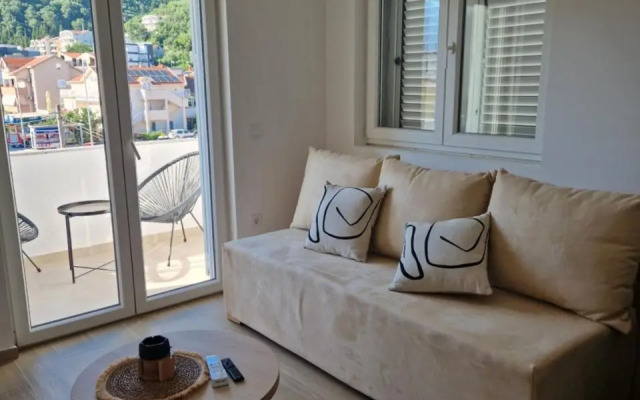 Sea Point II Apart hotel Tivat