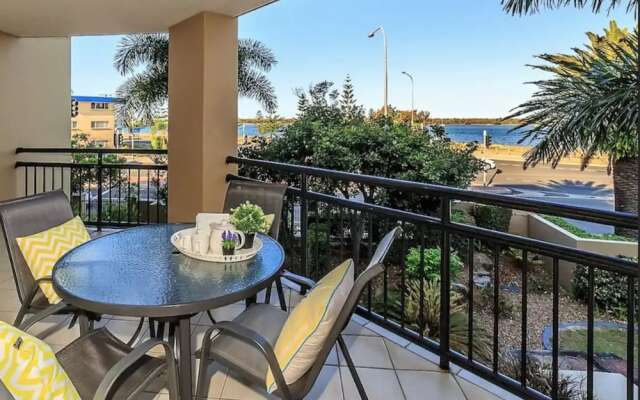 Gold Coast Apartment At Sandcastles On Broadwater
