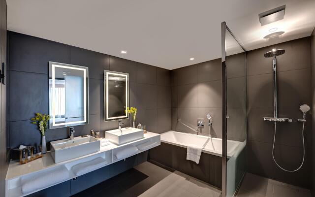 Novotel Sharjah Expo Center Hotel