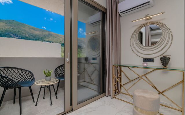 Rua Mat Villas
