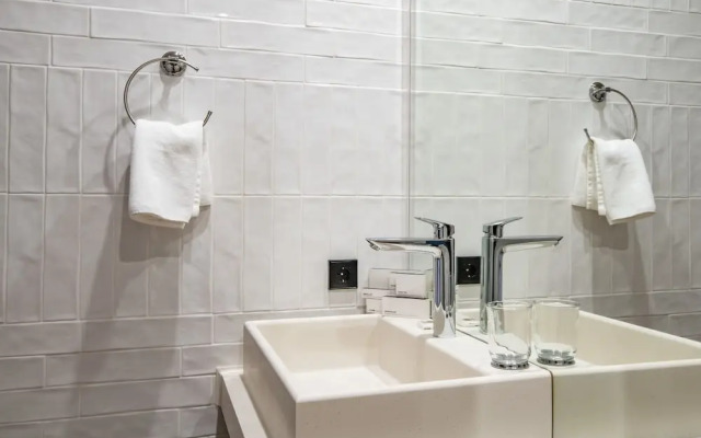 Apart Hotel by Parmigiano Group
