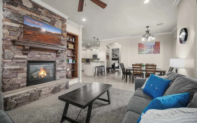 Owens Landing Amazing Views!