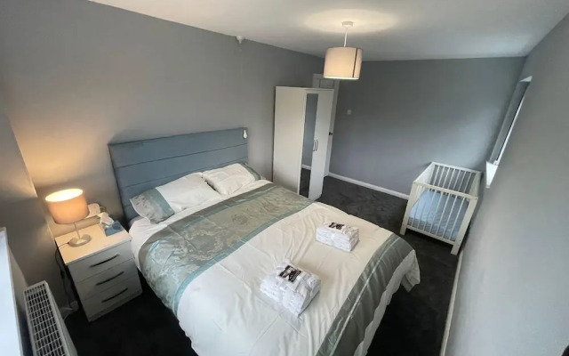 Summerville Manor Luxury Residency With Drive