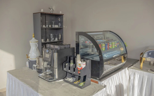 Royal Palace Hotel - Al Moroj