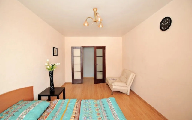 Apartment on Allilueva St. 12a-138