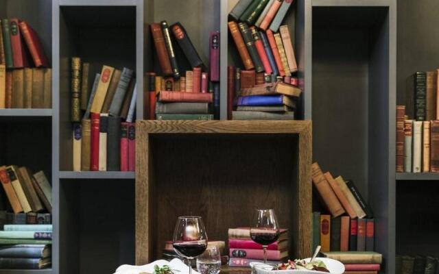 The Lodge Hotel - Putney