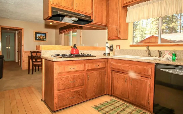 Mountain Air 1547 by RedAwning