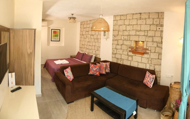 Zevkliler Alacati Boutique Hotel & Fine Dining