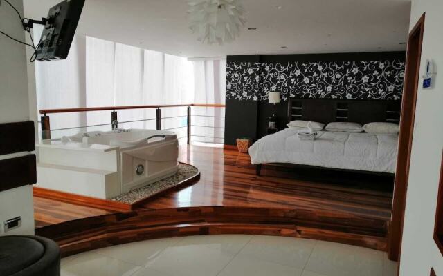 Hotel Torre De Cristal