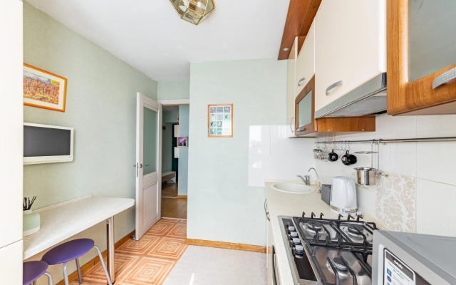 ApartLux on Raskova 14