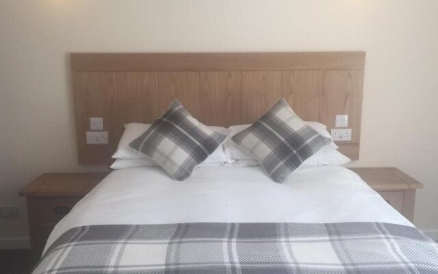 Urquhart Caledonian Hotel
