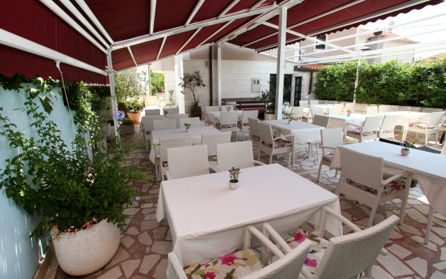 Villa Rustica Dalmatia Apartments