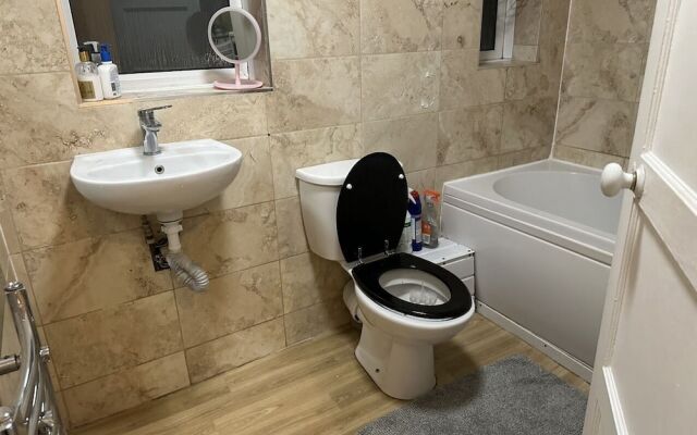Tran UK Homestay