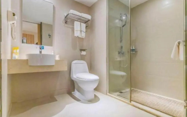 Home Inn Baise Chengdong Road Wenshanghuafu