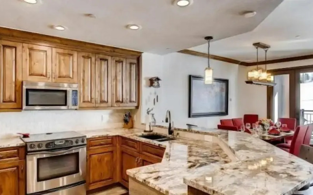 Beaver Creek - Highlands Slopeside 3 Bedroom