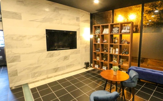 HOTEL LiVEMAX Mikawaanjo Ekimae