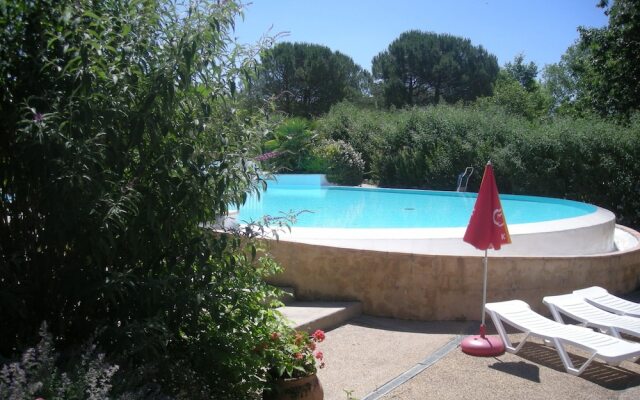 Camping Les Lacs de Courtes - Chalets