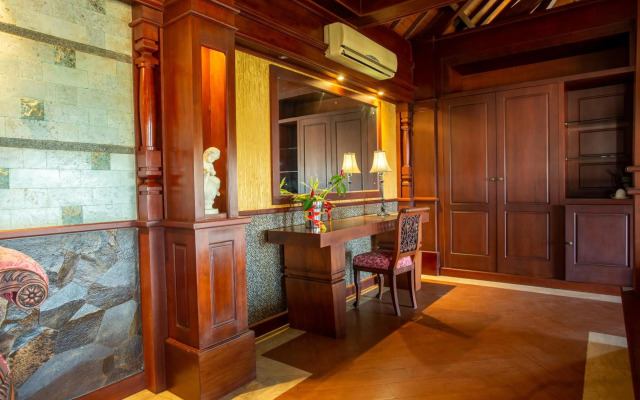 Dynasty Estate