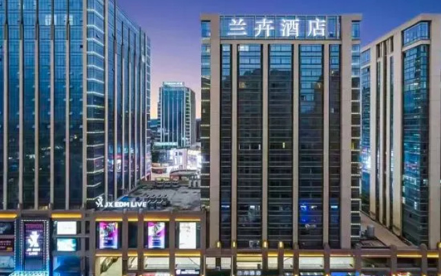Lanhui Hotel (Wuzhou sanqicheng store)