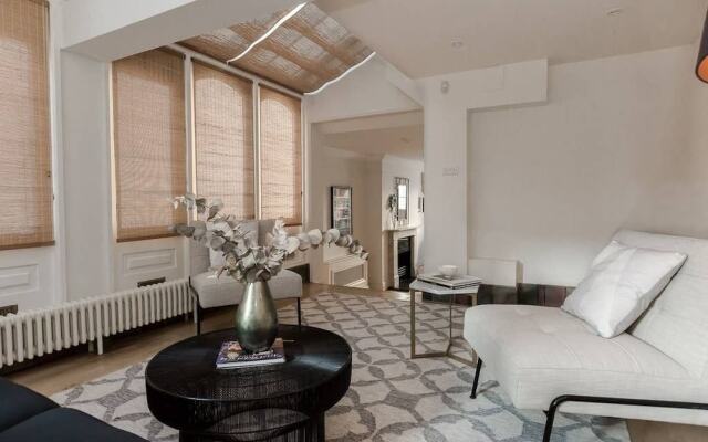 Beautiful 3Br House In Knightsbridge