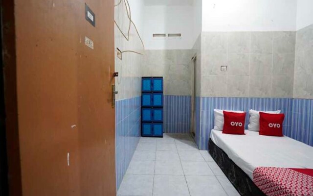 OYO Life 93061 Kost Vicky Syariah