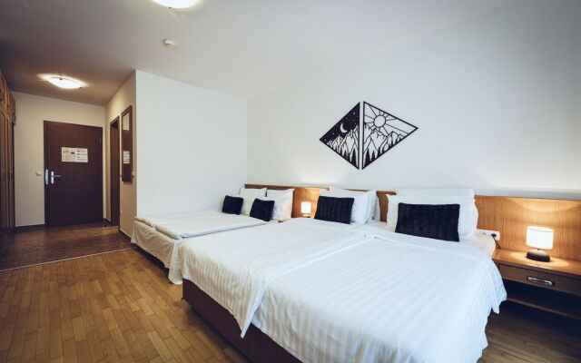 Pohorje Village Wellbeing Resort – Wellness & Spa Hotel Bolfenk